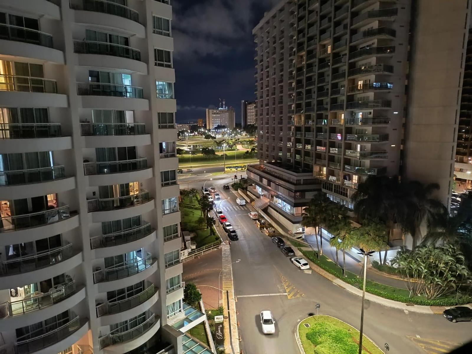 Hotel Grand Mercure Flat Particular Com Varanda, Garagem E Wi-Fi Brasília Buitenkant foto