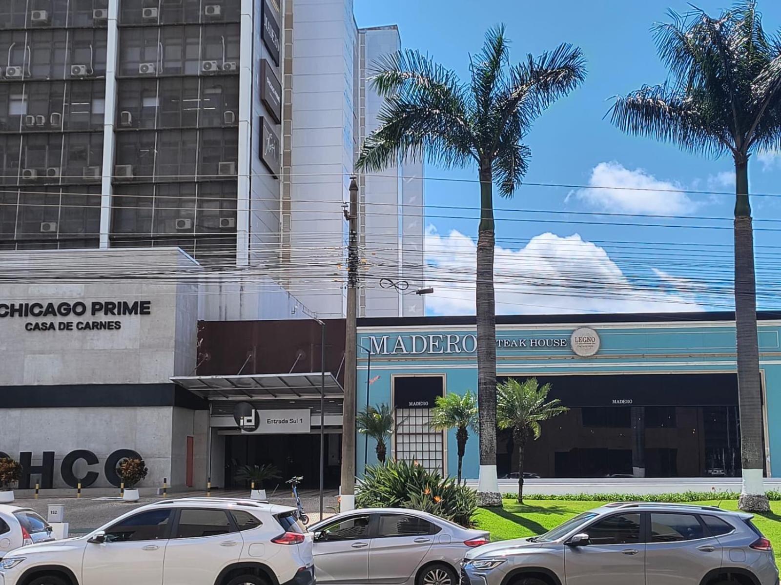 Hotel Grand Mercure Flat Particular Com Varanda, Garagem E Wi-Fi Brasília Buitenkant foto